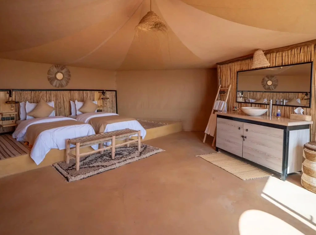 Tente de luxe dans le désert au Maroc Morocco
